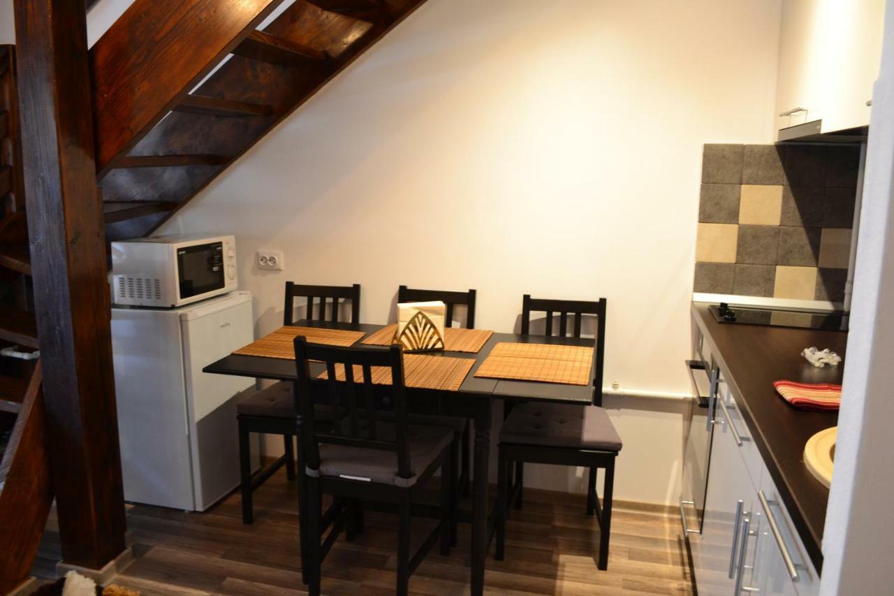 Apartament Golden Rose 1 Buşteni Buitenkant foto