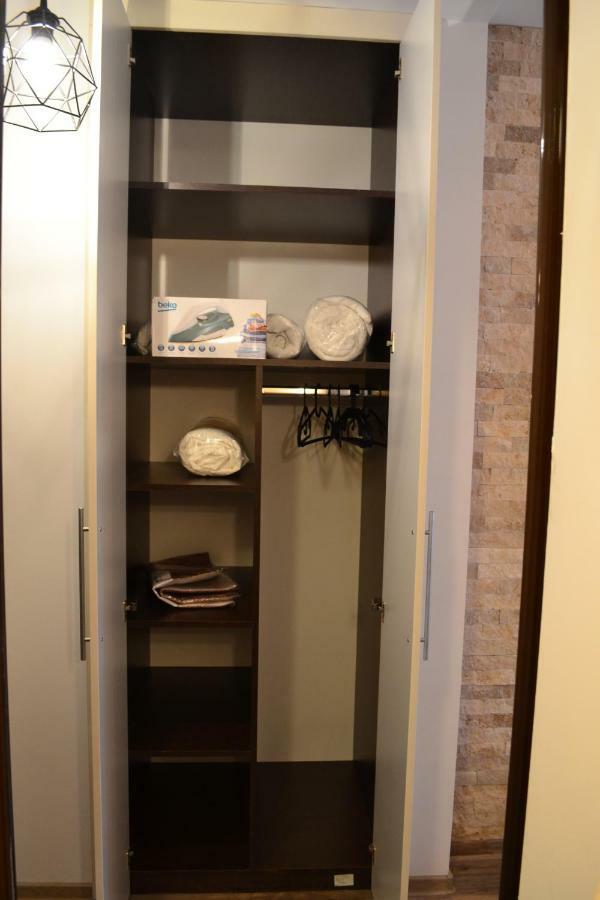Apartament Golden Rose 1 Buşteni Buitenkant foto