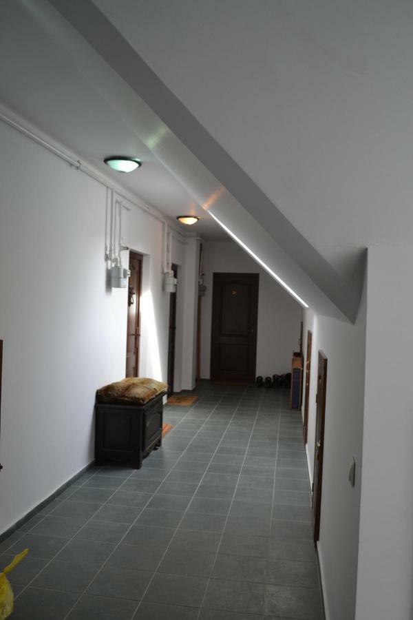 Apartament Golden Rose 1 Buşteni Buitenkant foto